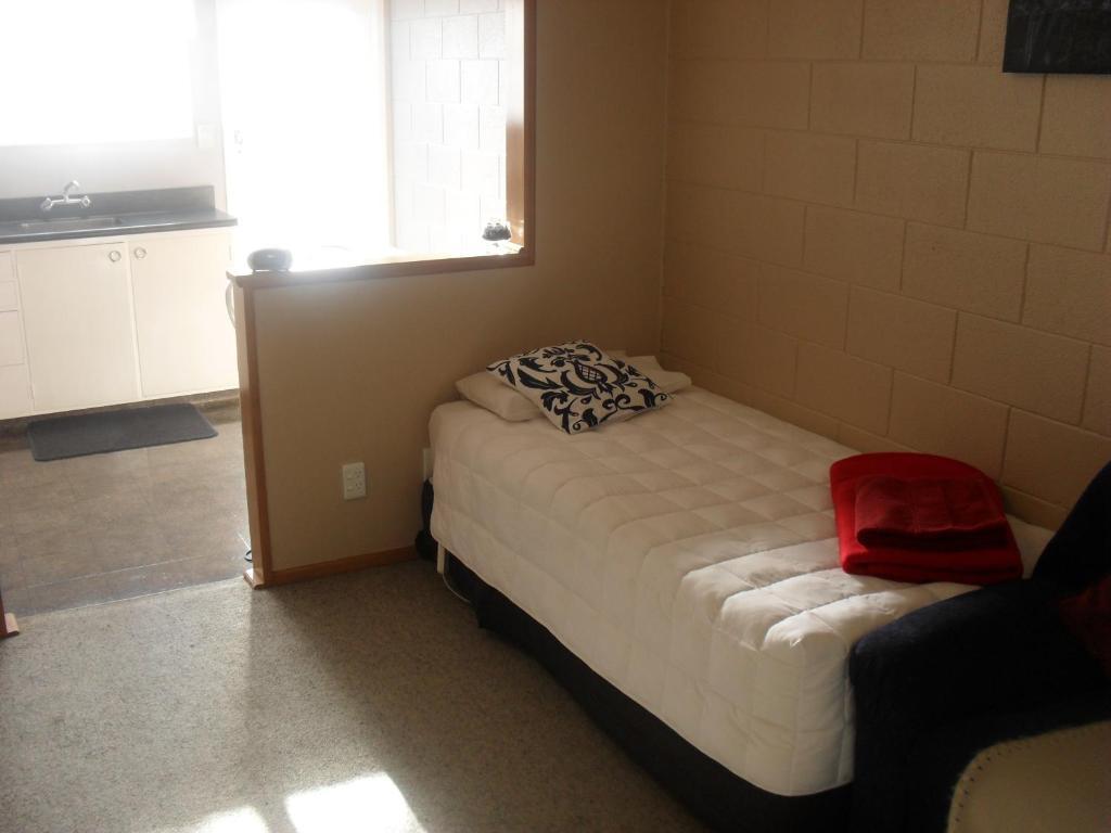 Bay Beauty Motel Napier Room photo